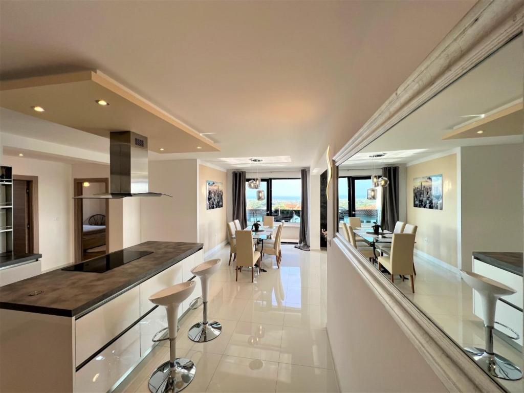Apartments Sara II Liznjan Ngoại thất bức ảnh