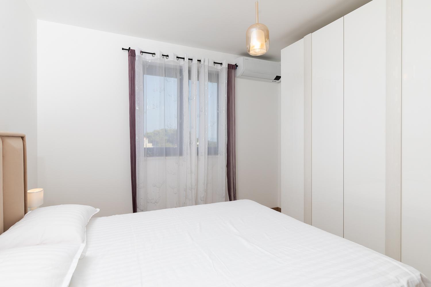 Apartments Sara II Liznjan Ngoại thất bức ảnh